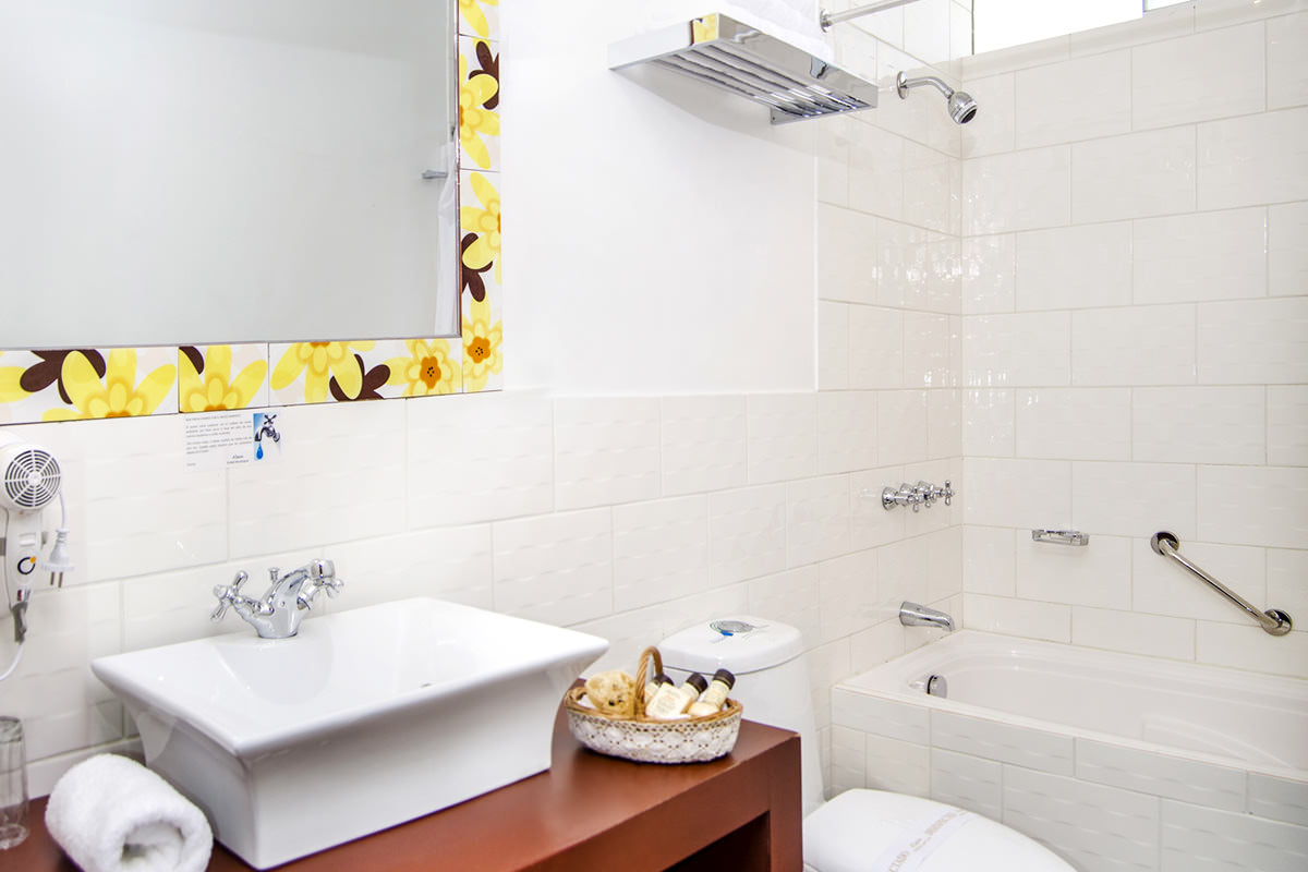 https://www.alwahotel.com/wp-content/uploads/2016/02/cla1.jpg